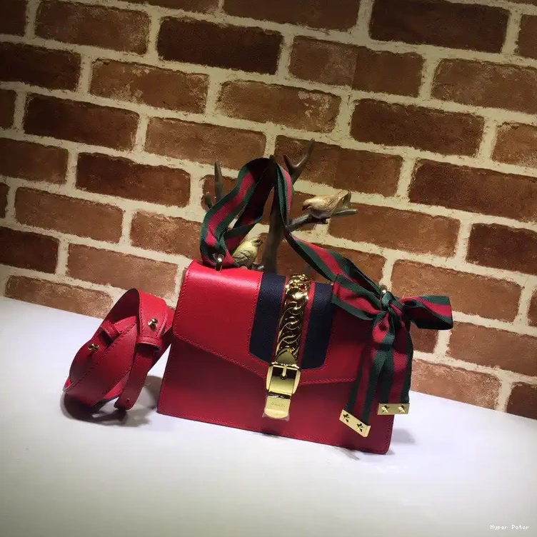 Hyper Peter Gucci Sylvie 0604